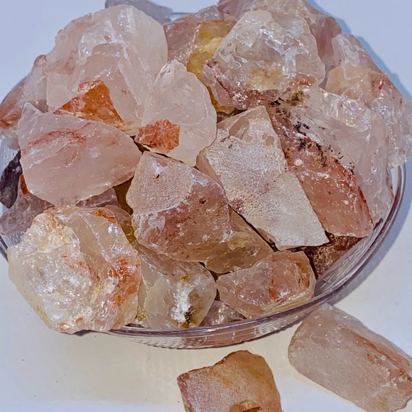 Fire Quartz Crystal - Picture 3 of 3